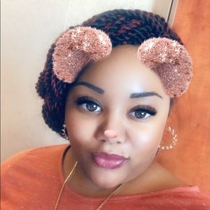 Meet your Posher, Rae